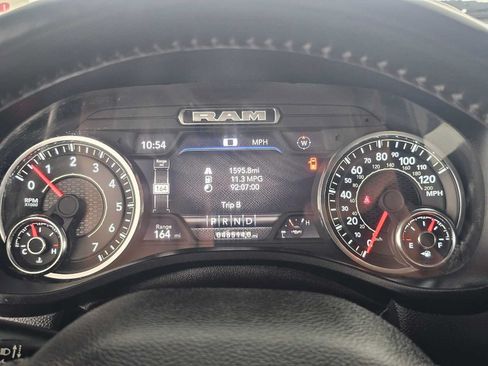 Used 2024 RAM 1500 Laramie AWD/4WD image 23