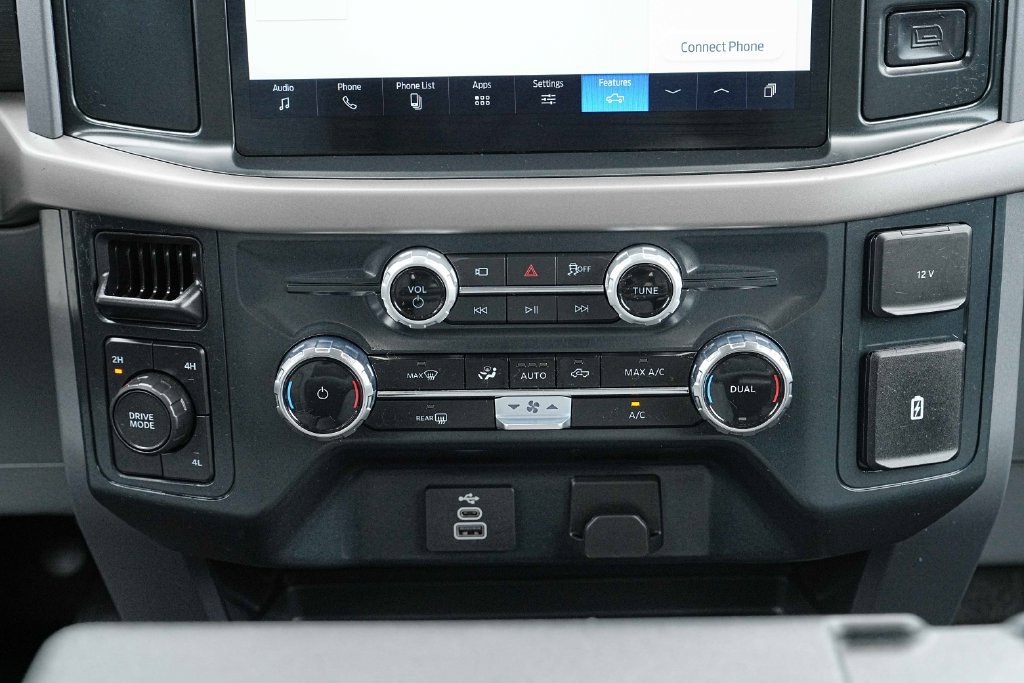 Used 2025 Ford F150 XLT w/ Equipment Group 301A Standard AWD/4WD image 32