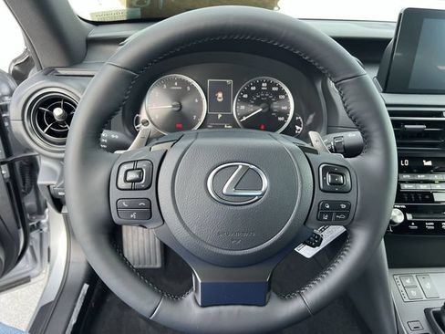 Used 2023 Lexus IS 300 w/ Comfort Package RWD image 14