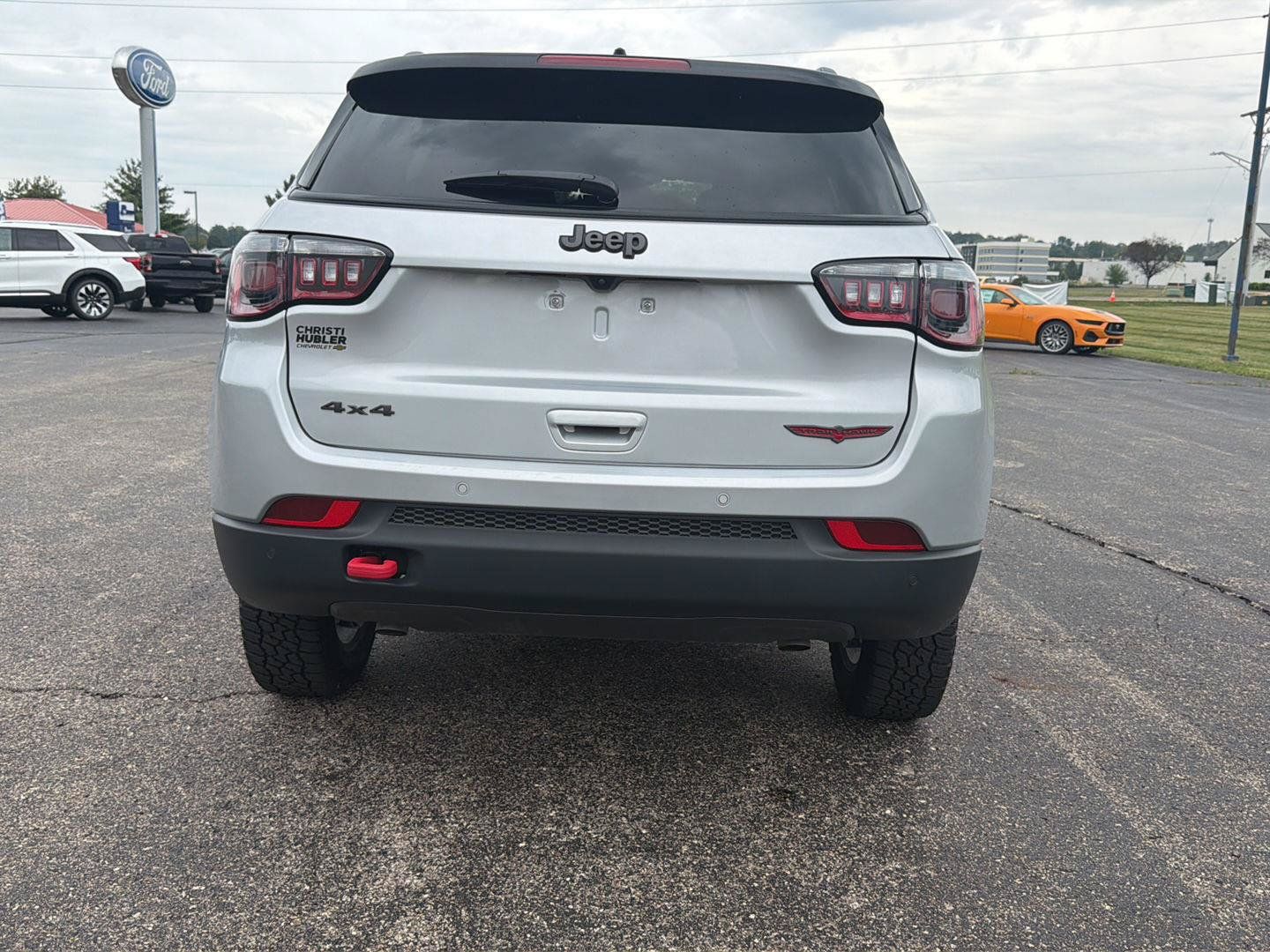 Used 2026 Jeep Compass Trailhawk AWD/4WD image 6