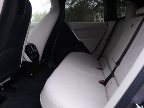 Certified 2026 BMW iX xDrive45 image 12