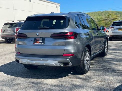 Used 2026 BMW X5 xDrive40i w/ Premium Package AWD/4WD image 4