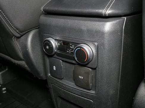 Used 2023 Ford Explorer XLT w/ Equipment Group 202A AWD/4WD image 21