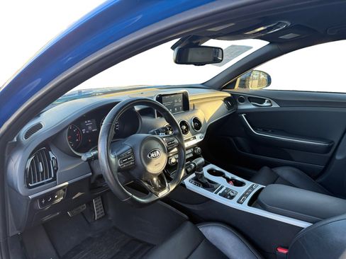Used 2019 Kia Stinger GT image 9