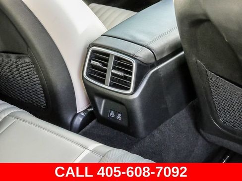 Used 2024 Genesis G70 3.3T Advanced RWD image 25