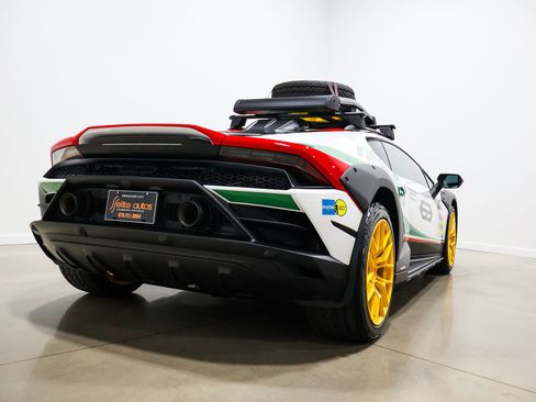 Used 2024 Lamborghini Huracan Sterrato AWD/4WD image 78