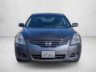Used 2011 Nissan Altima 3.5 SR FWD video 2