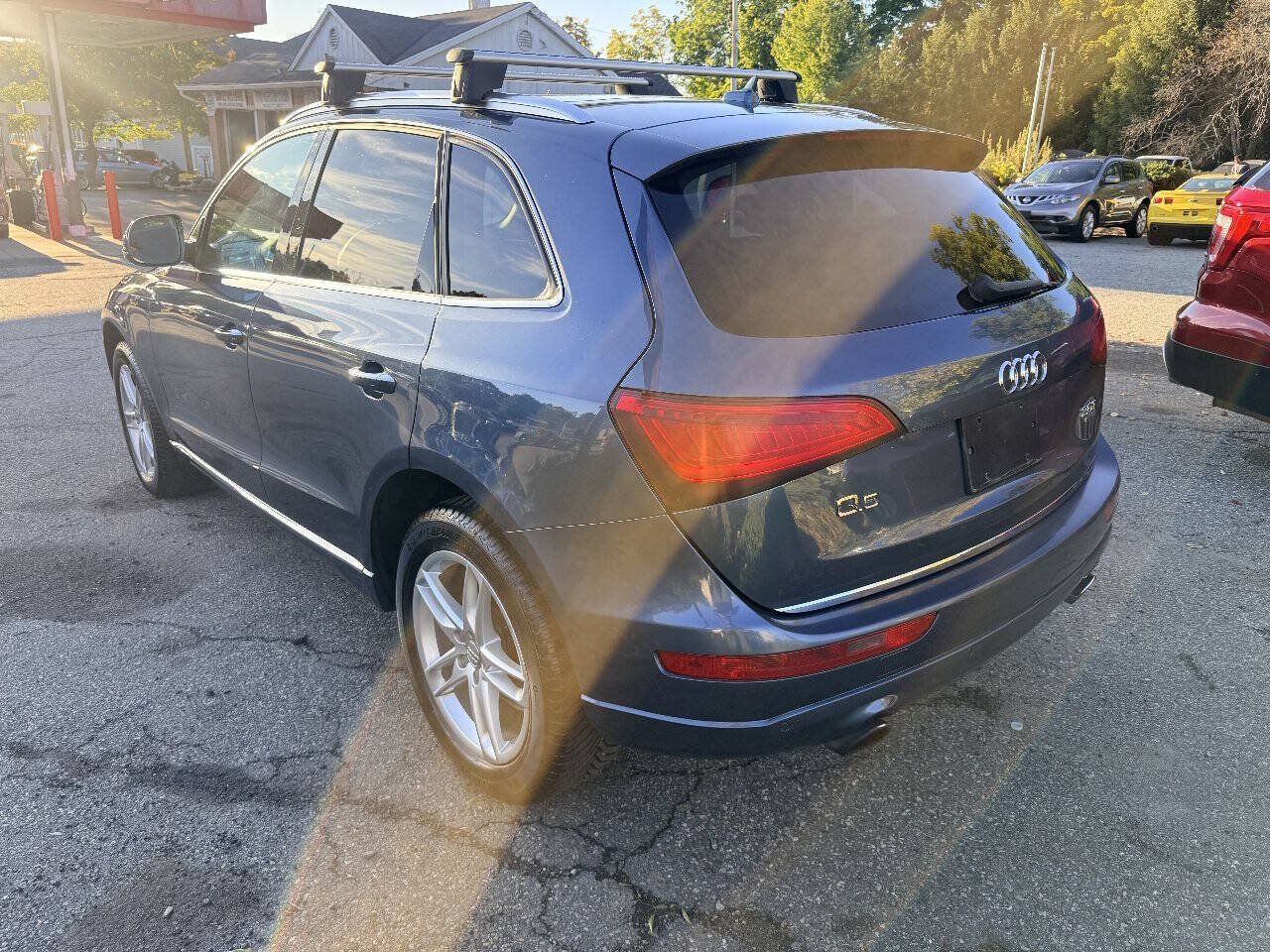 Used 2015 Audi Q5 2.0T Premium Plus w/ Technology Package AWD/4WD image 5