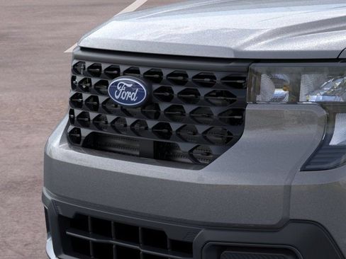 New 2026 Ford Maverick XLT w/ XLT Luxury Package FWD image 18