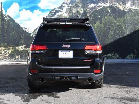 Used 2017 Jeep Grand Cherokee Trailhawk w/ Trailhawk Luxury Group image 10