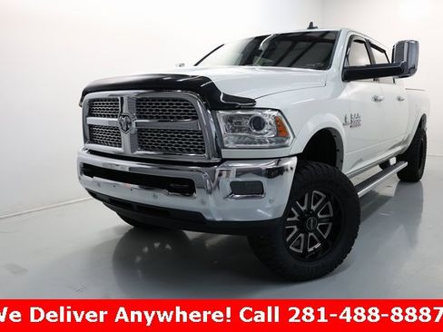 Used 2016 RAM 3500 Laramie w/ Convenience Group image 2