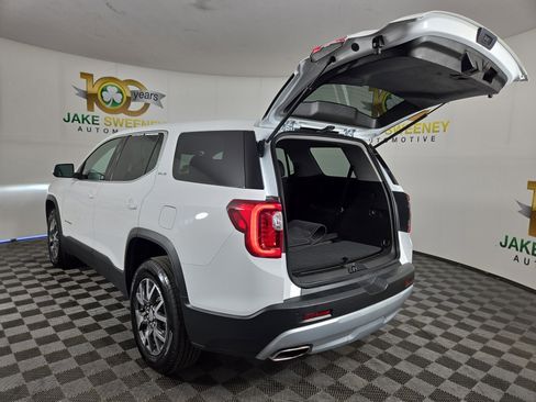 Certified 2023 GMC Acadia SLE image 33