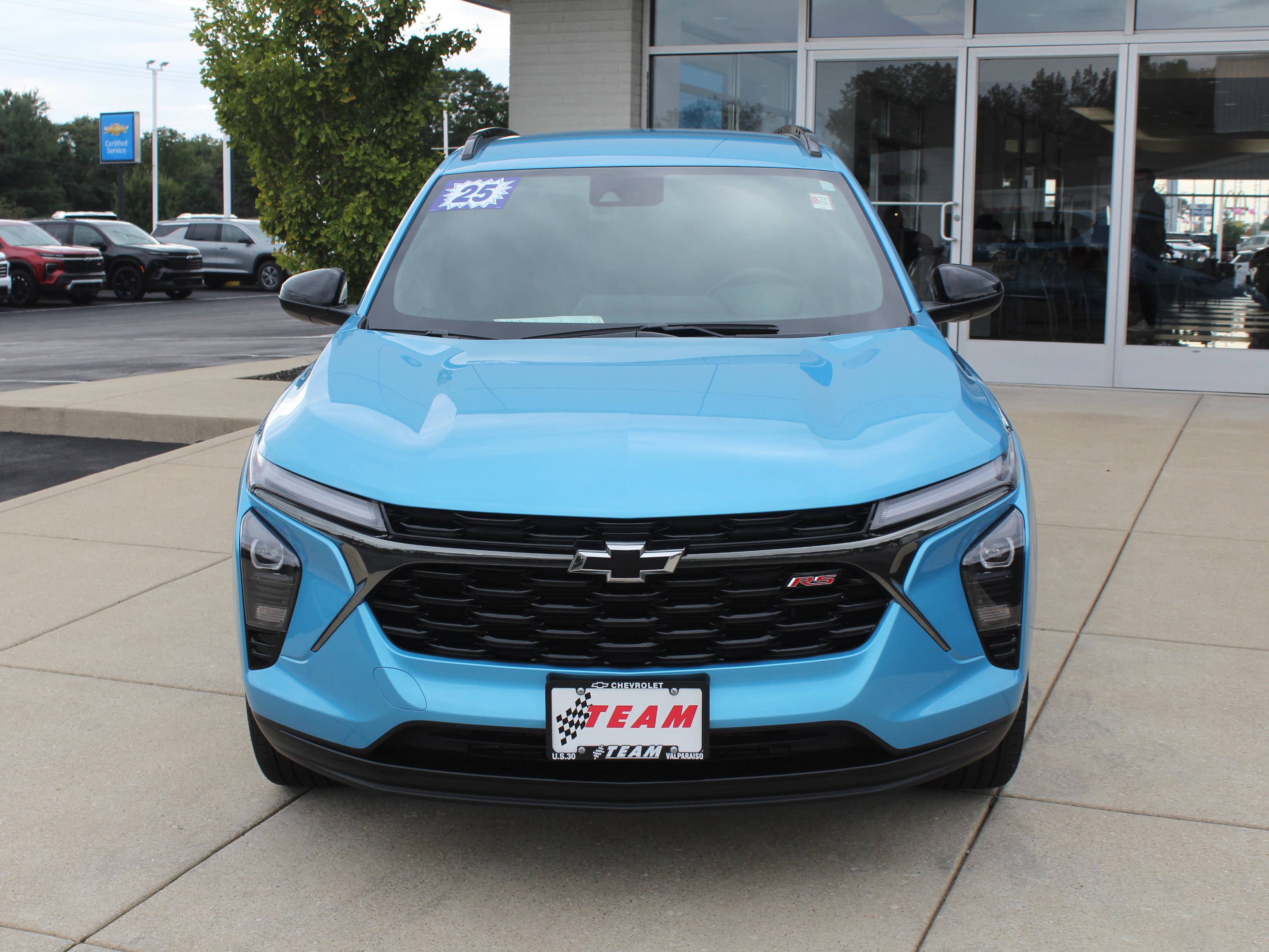 Used 2025 Chevrolet Trax RS w/ Driver Confidence Package FWD image 11