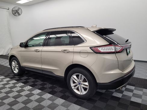 Used 2018 Ford Edge SEL w/ Equipment Group 201A AWD/4WD image 3