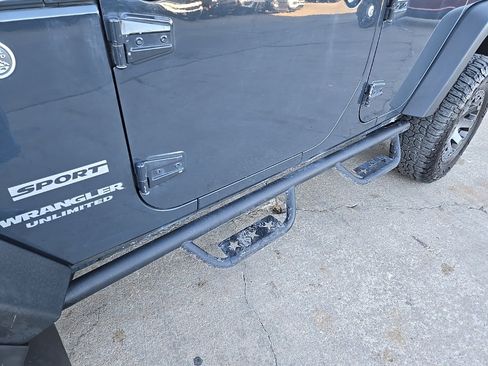 Used 2017 Jeep Wrangler Unlimited Sport w/ Quick Order Package 24S image 19