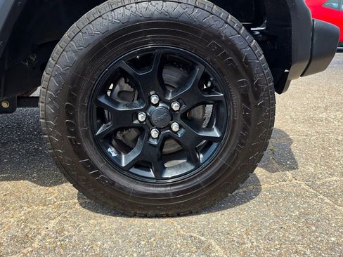 Used 2020 Jeep Wrangler Unlimited Sport AWD/4WD image 9