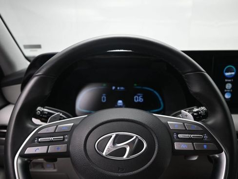 Used 2024 Hyundai Palisade SEL FWD image 13
