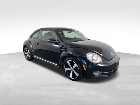 Used 2012 Volkswagen Beetle 2.0T FWD image 7