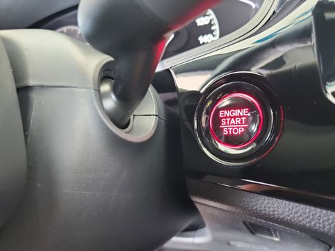 Certified 2025 Honda Civic Sport image 29