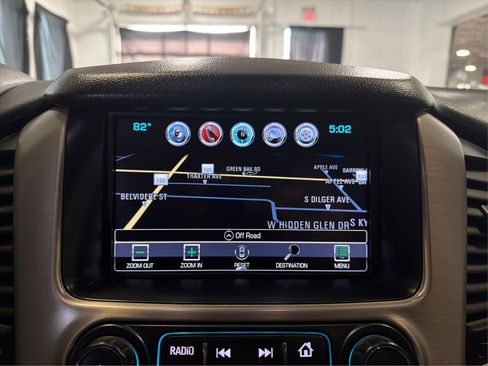 Used 2017 GMC Yukon Denali w/ Open Road Package AWD/4WD image 31
