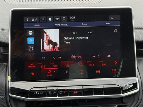 New 2026 Jeep Compass Latitude image 15