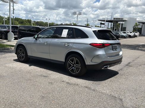 Used 2025 Mercedes-Benz GLC 300 image 5