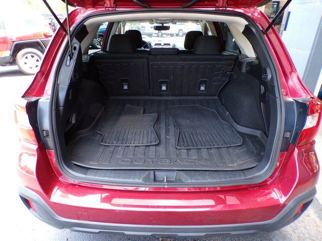 Used 2018 Subaru Outback 2.5i Premium AWD/4WD image 17