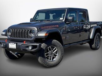 New 2025 Jeep Gladiator Mojave video 2
