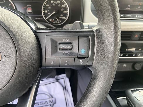 Certified 2023 Nissan Rogue SV AWD/4WD image 22