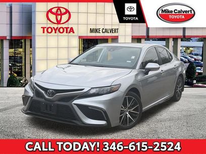 Used 2023 Toyota Camry SE w/ Convenience Package