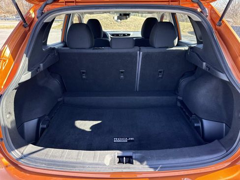 Used 2022 Nissan Rogue Sport S image 26