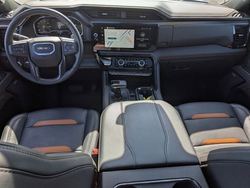 Used 2025 GMC Sierra 1500 AT4 w/ AT4 Premium Package image 25