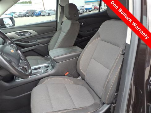 Used 2019 Chevrolet Traverse LT image 16