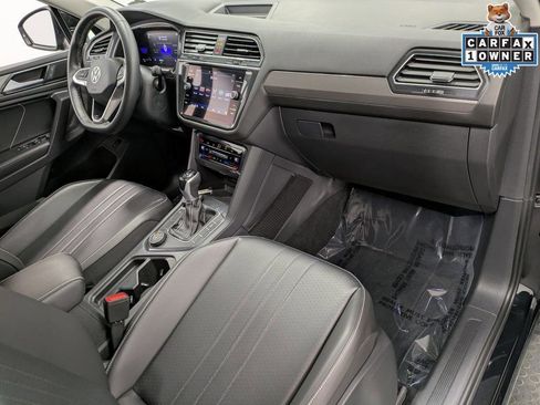 Used 2022 Volkswagen Tiguan SE image 30