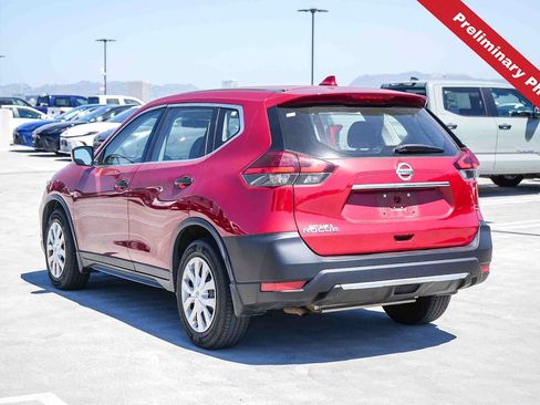Used 2017 Nissan Rogue S FWD image 8