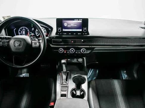 Used 2023 Honda Civic Sport image 11