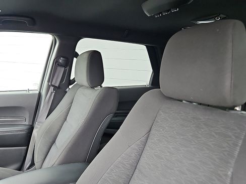 Used 2022 Dodge Durango SXT w/ Blacktop Package image 8