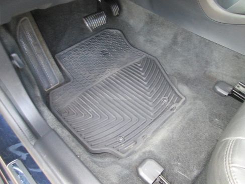 Used 2017 Volvo V60 T5 Premier w/ Convenience Package image 38