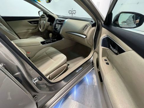 Used 2013 Nissan Altima 2.5 SV w/ 2.5SV Convenience Pkg FWD image 27
