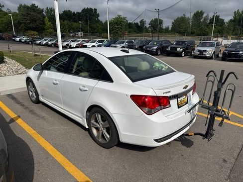Used 2015 Chevrolet Cruze LT w/ Sun, Sound and Sport Package FWD image 8