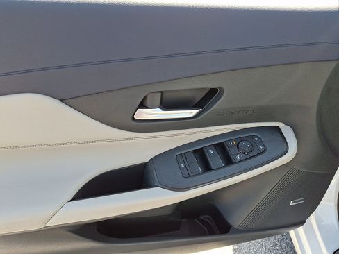 Used 2026 Nissan Sentra SL w/ Floor Mat Package FWD image 12