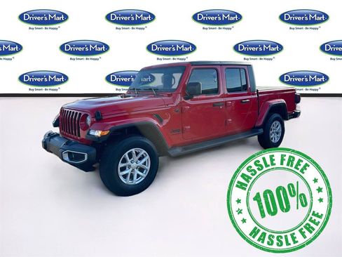 Used 2023 Jeep Gladiator Sport AWD/4WD image 3