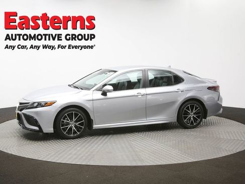 Used 2024 Toyota Camry SE FWD image 57