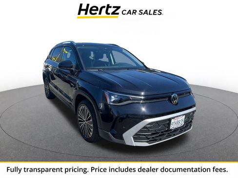 Used 2025 Volkswagen Taos SE FWD image 1