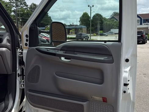 Used 1999 Ford F350 4x4 Crew Cab DRW Super Duty image 17