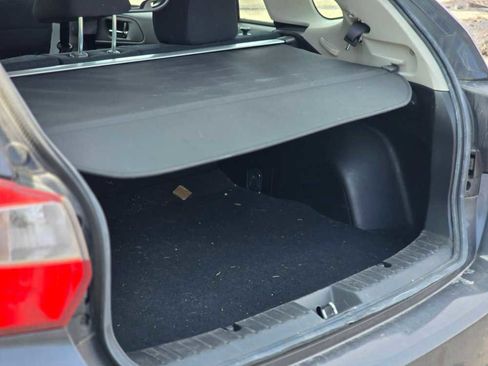 Used 2015 Subaru Impreza 2.0i Premium image 9