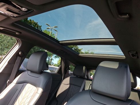 Certified 2024 Kia Sportage X-Line AWD/4WD image 13