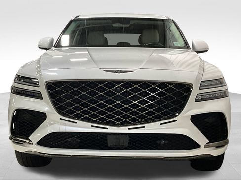 Used 2025 Genesis GV80 3.5T e-SC AWD/4WD image 3