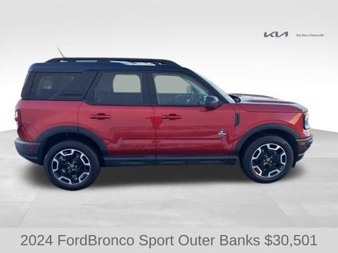 Used 2024 Ford Bronco Sport Outer Banks w/ Tech Package image 9