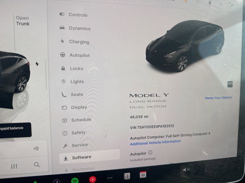 Used 2023 Tesla Model Y Long Range image 7